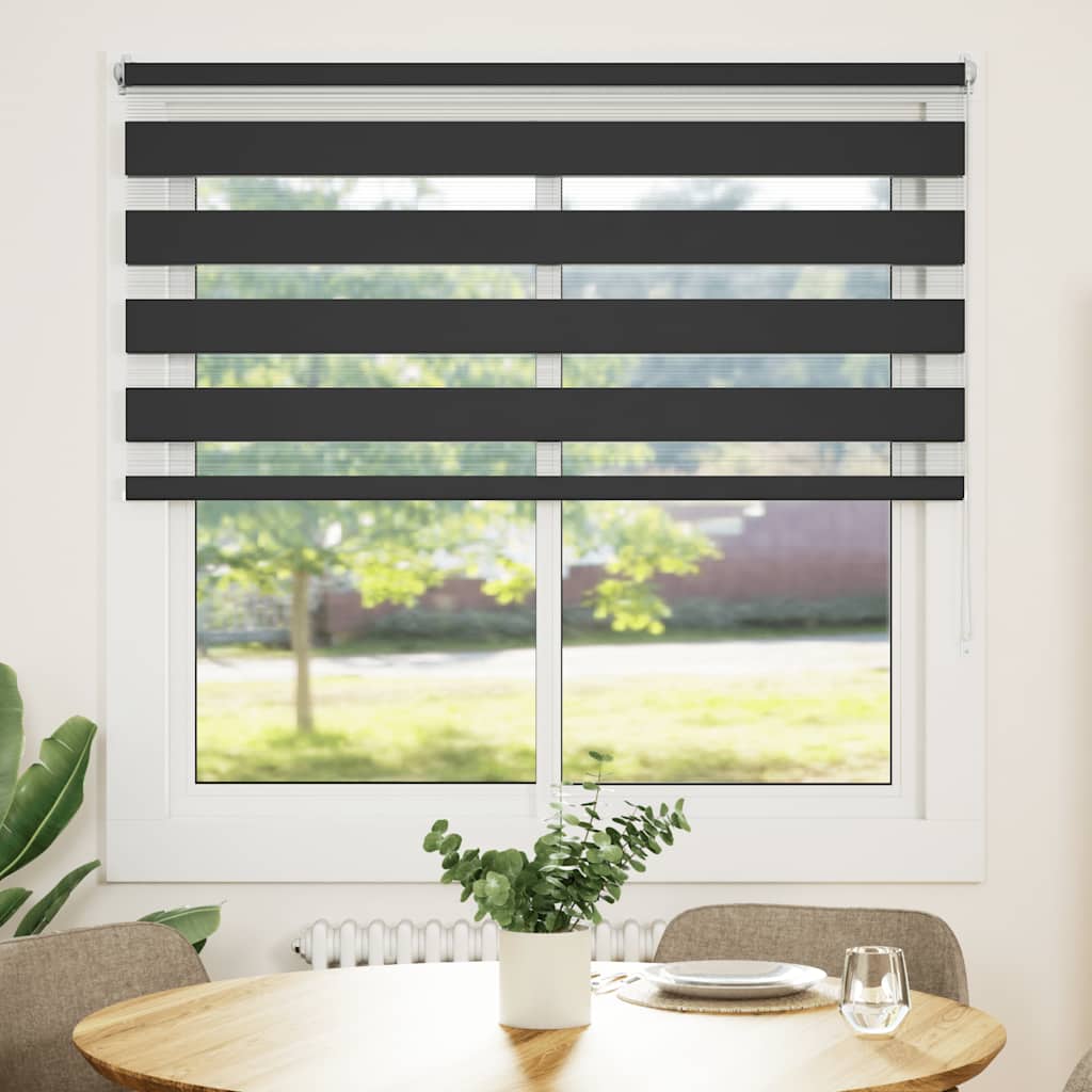 Sebrakardin 140,9 x 175 cm kangast, laius 136,7 cm, must