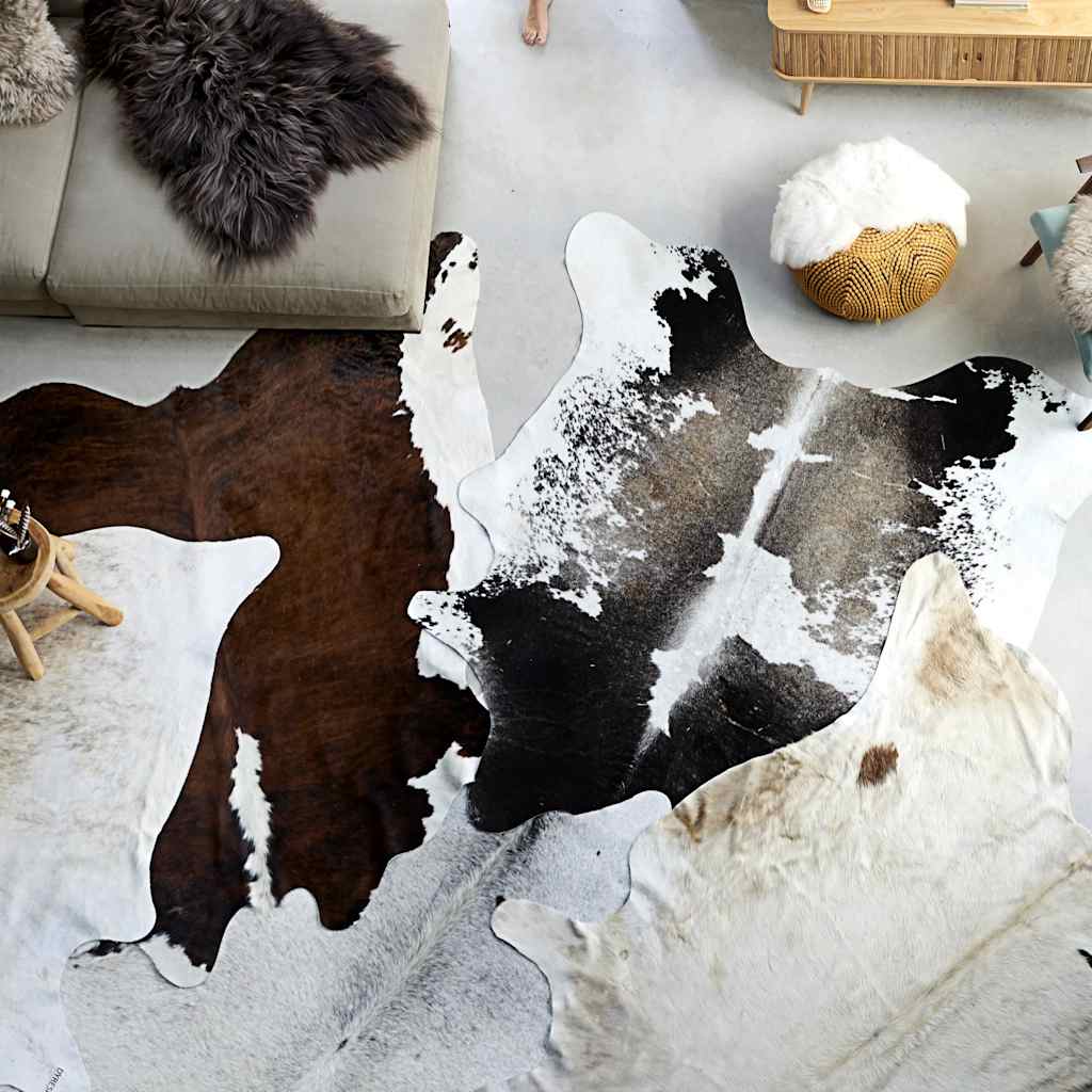 Ehtsast veisenahast vaip, must ja valge, 180 x 220 cm