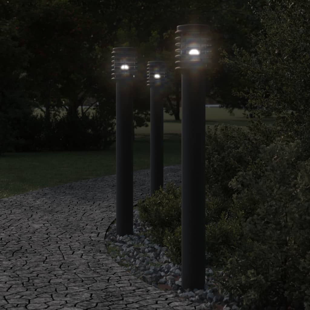 Pistikupesaga õue lambipost, must, 110 cm, roostevaba teras