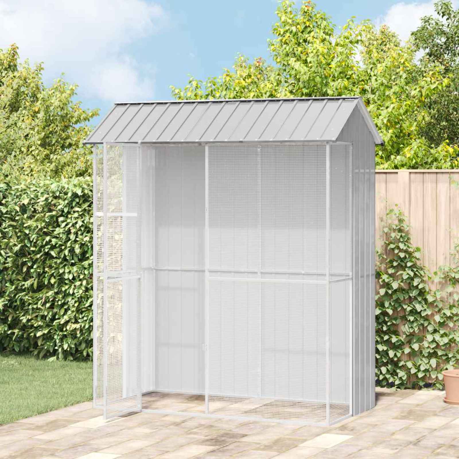 Lindude puur ladustamisega Hall 215 x 110 x 247 cm Tsinkteras