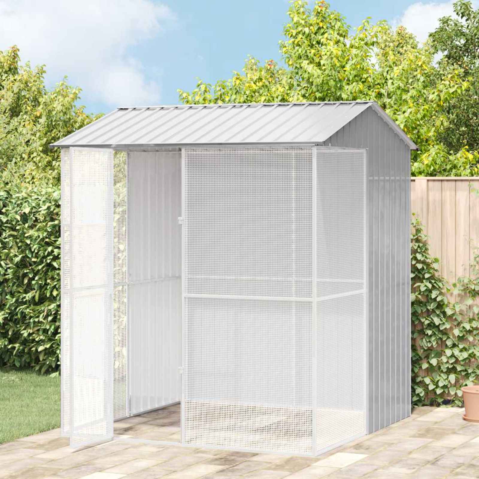 Lindude puur ladustamisega Hall 215 x 210 x 247 cm Tsinkteras
