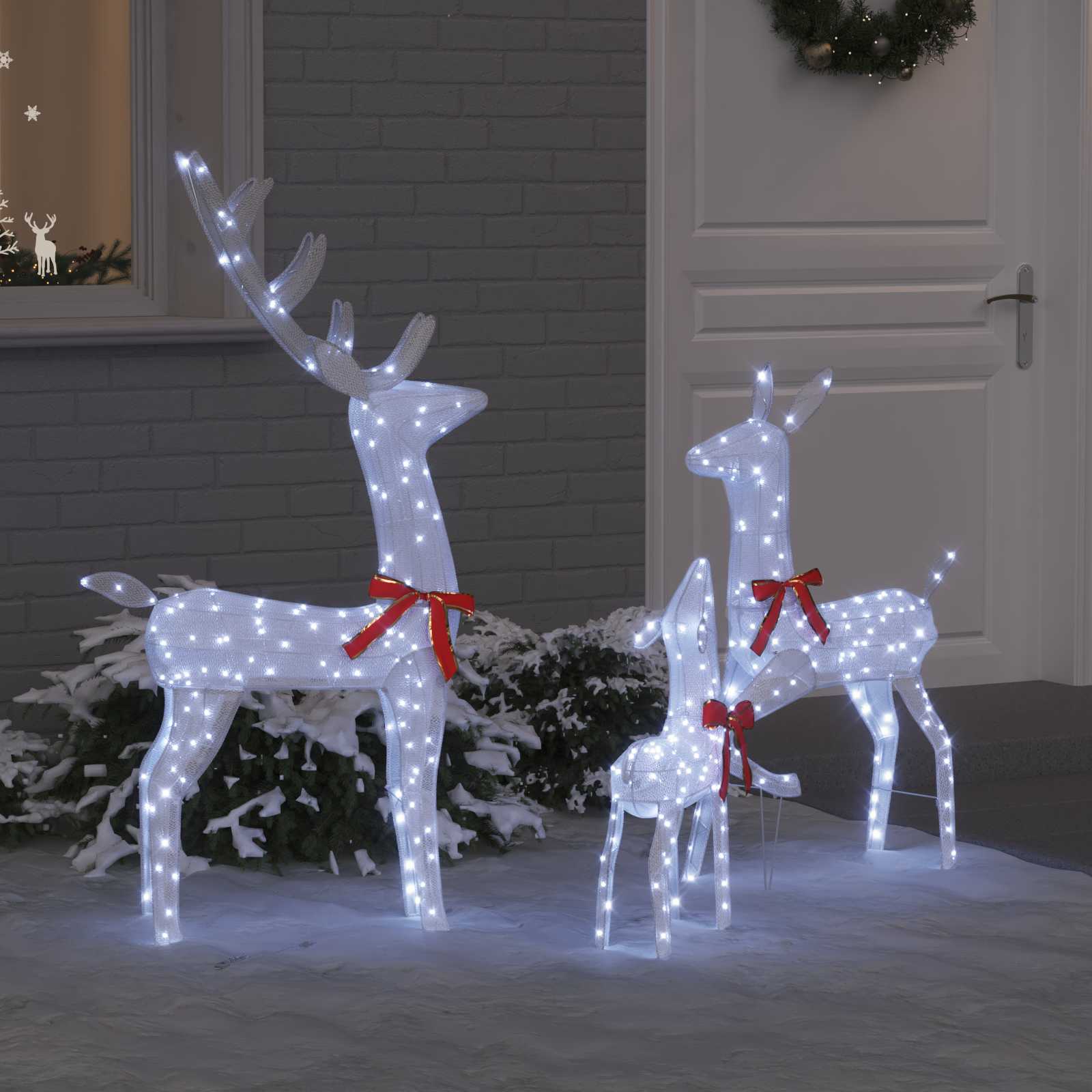 Põhjapõtrade perekond 3 tk Külm valge 68 x 26 x 127 cm kangas
