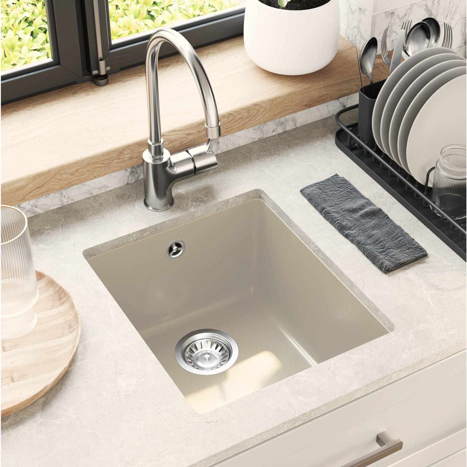 Kraan 80% Kvarts ja 20% Vaik 370 x 460 mm Beež